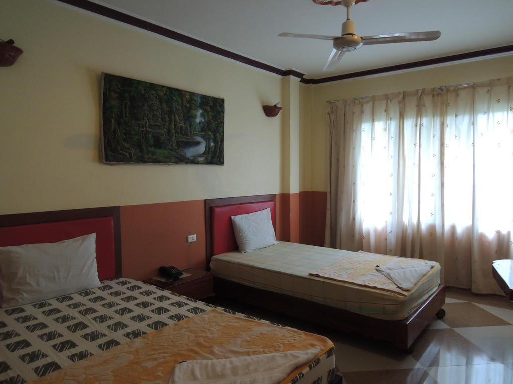 Thy Ny Hotel Battambang Ngoại thất bức ảnh